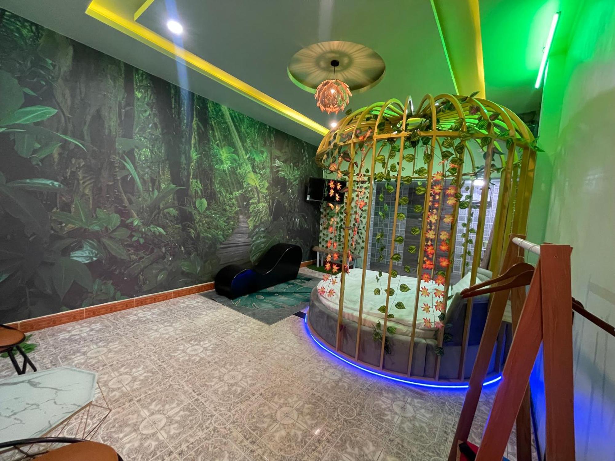 Couple Hotel - Khach San Tinh Yeu Buon Ko Sir 外观 照片