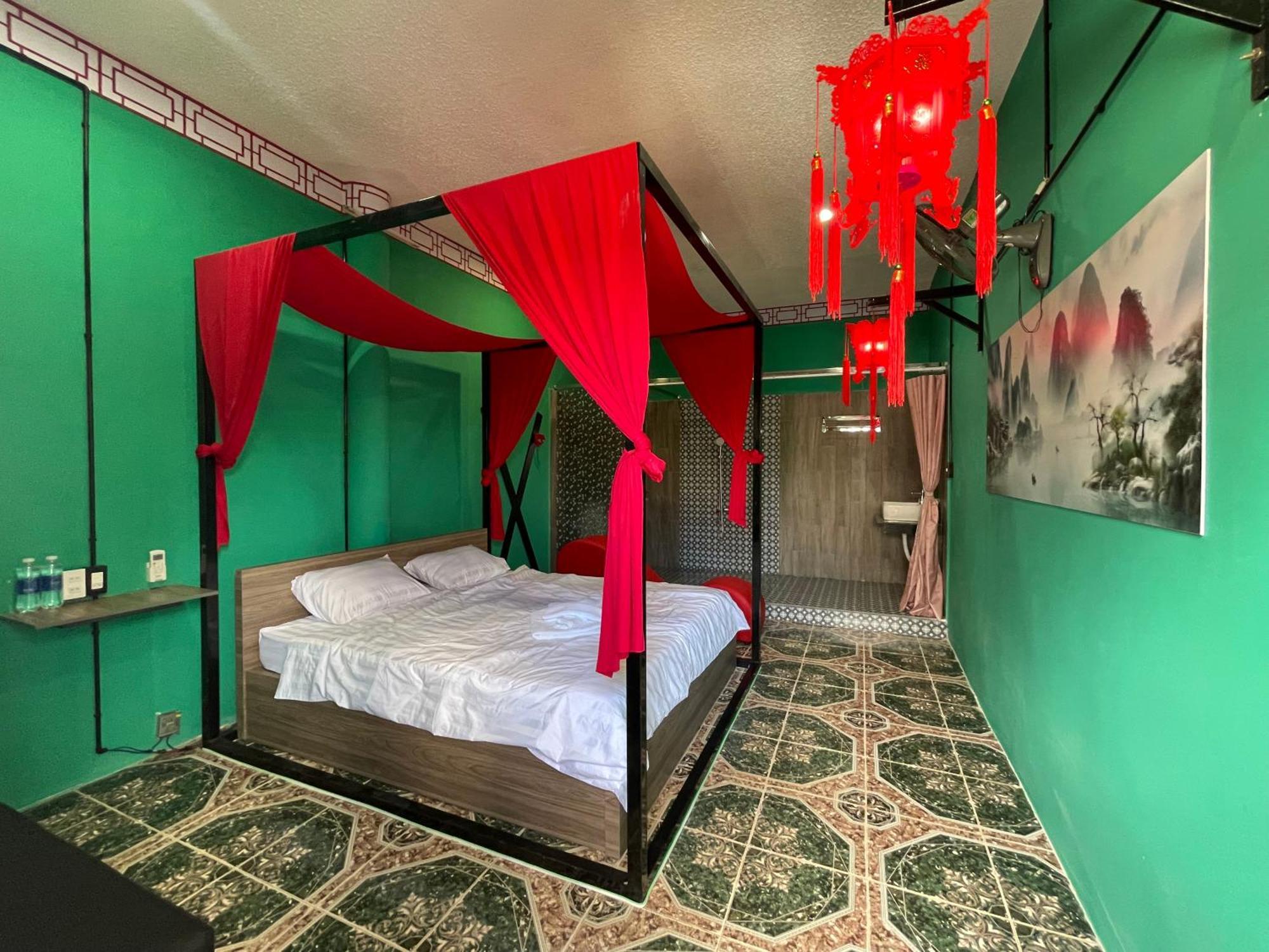 Couple Hotel - Khach San Tinh Yeu Buon Ko Sir 外观 照片